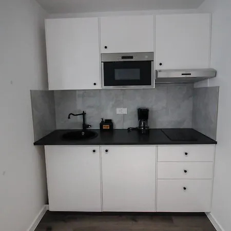 Studio N&d Apartment